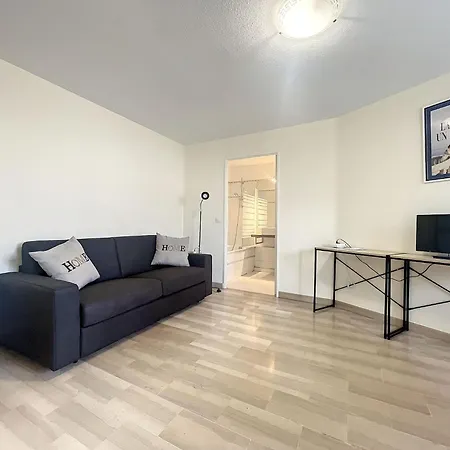 Appartement - 5mn Palais *